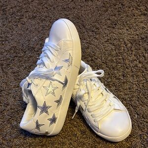 DG2 by Diane Gilman White Sneakers with Silver Stars